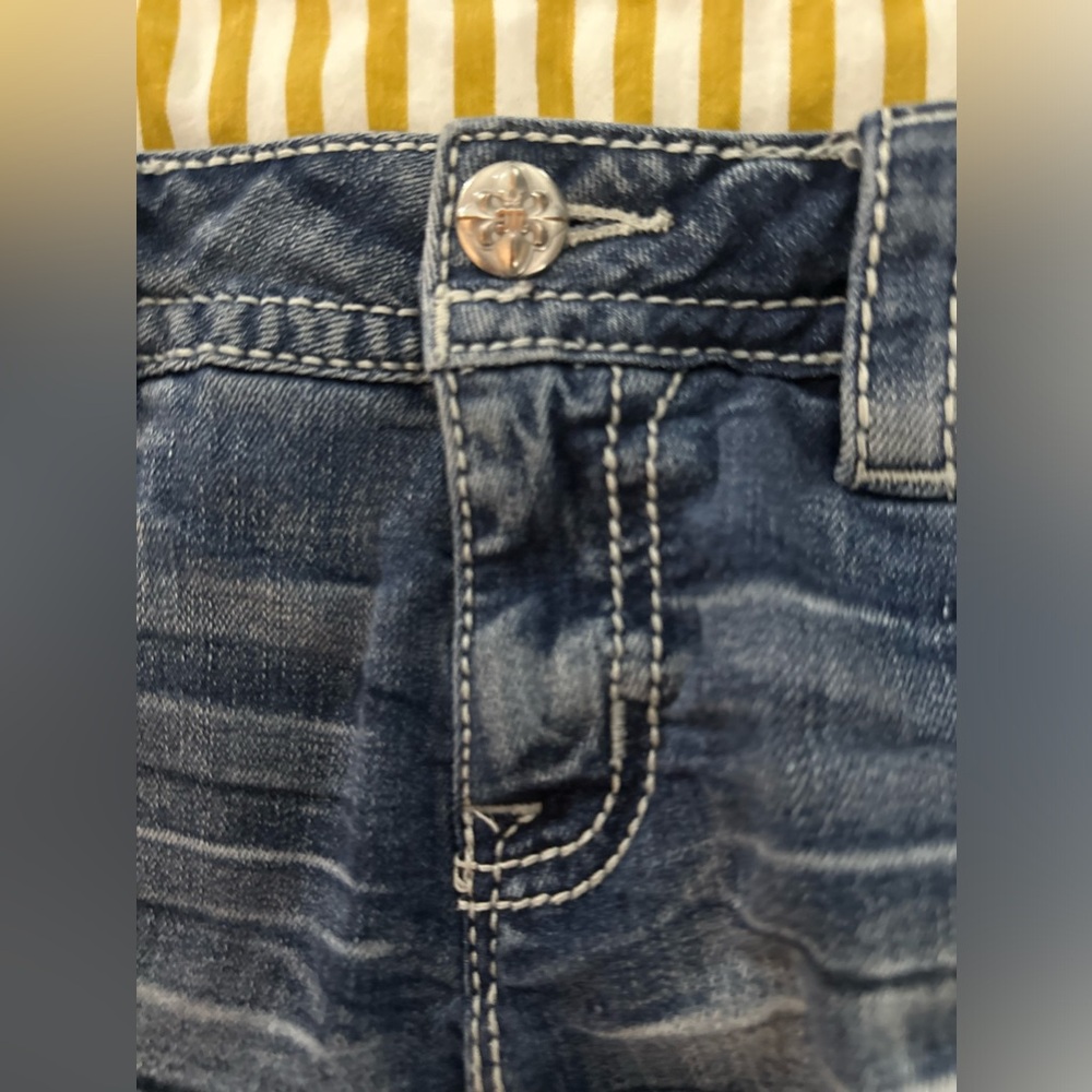 Miss Me  Mid-Rise Stretch “Patriotic” Distressed Blue Jean Shorts - Picture 2 of 11
